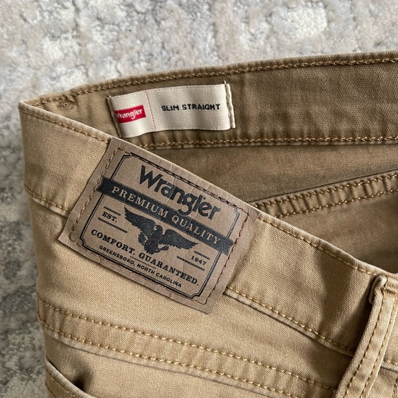 Wrangler Men's Slim Straight Stretch Brown Jeans Pants 33 x 30 NEW NWT - Picture 6 of 8